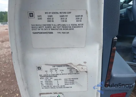 1997 Buick Lesabre Custom z USA, uszkodzony, nr VIN 1G4HP52K5VH575886